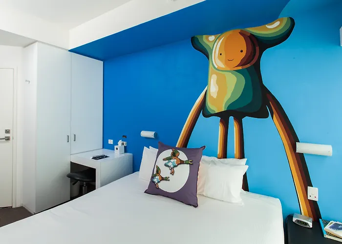 Majestic Minima Hotel