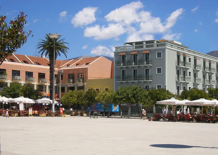 Aenos Hotel