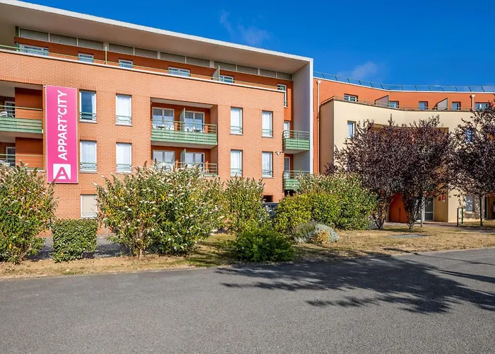Appart'City Confort St Quentin En Yvelines – Bois d'Arcy - Appart Hôtel