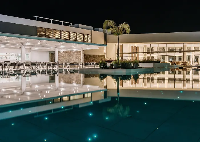 Gennadi Grand Resort