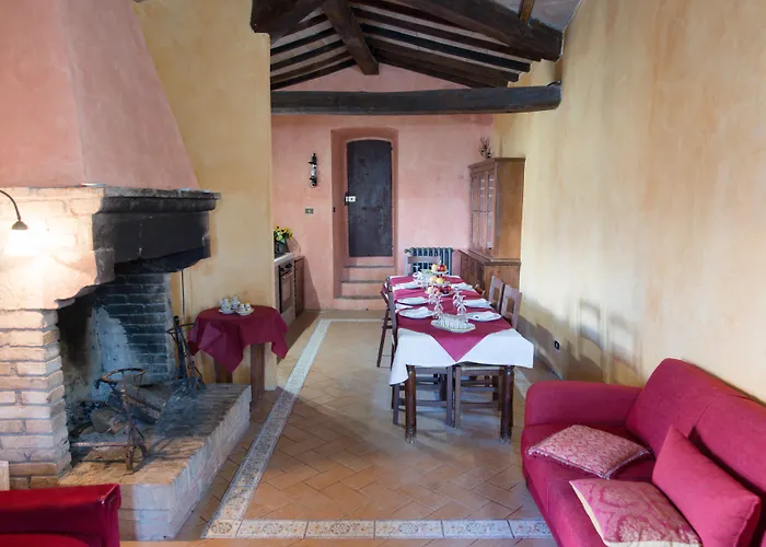 Aparthotel Castello Di Giomici