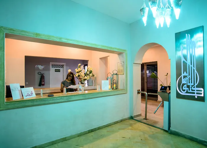 Suites Hotel Les Charmilles & Spa