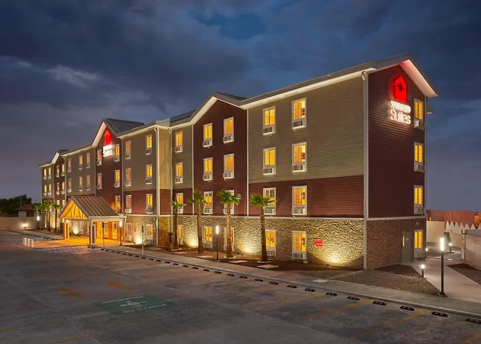 Extended Suites Consulado