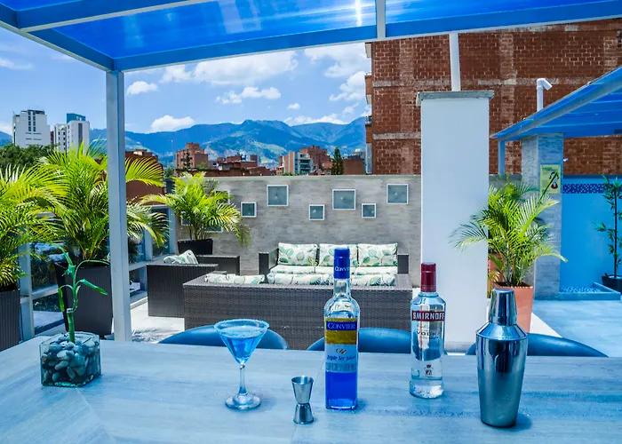 Hotel Laureles Plaza