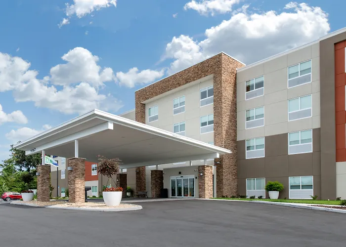 Holiday Inn Express & Suites - Ruskin By Ihg