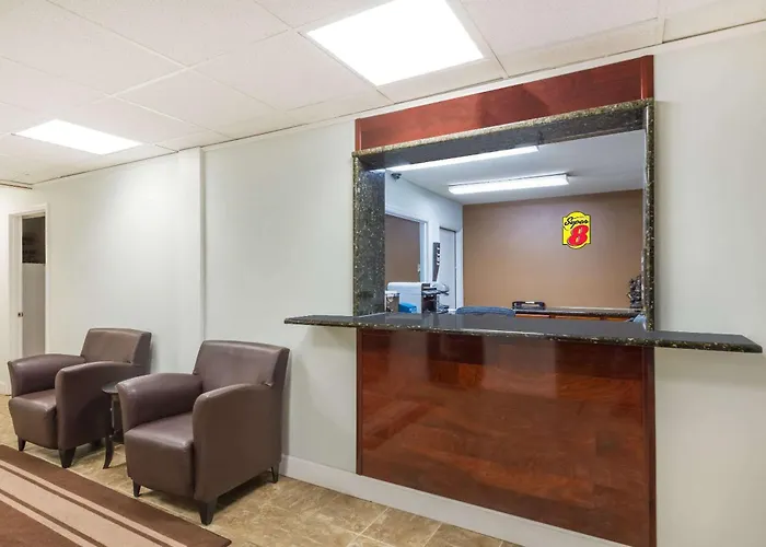 Super 8 By Wyndham Chattanooga Ooltewah