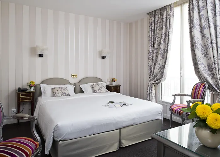 Hôtel Saint-Pétersbourg Opéra&Spa
