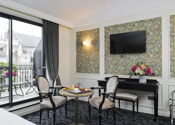 Hôtel Saint-Pétersbourg Opéra&Spa