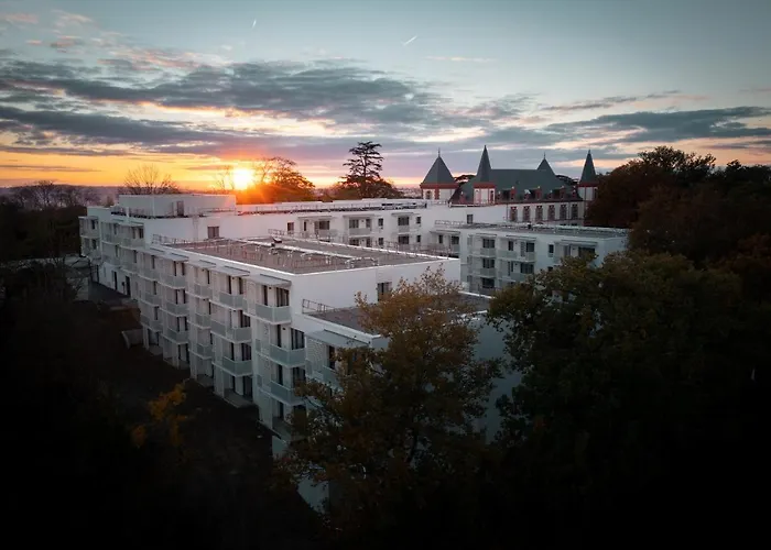 Résidence DOMITYS CHATEAU CAMAS Pin-Balma