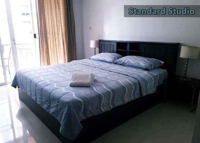 Jomtien Beach Penthouses Condo