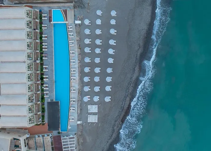 Giannoulis - Grand Bay Beach Resort (Adults Only)