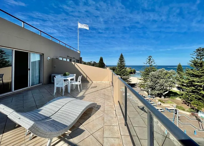 Coogee Sands Hotel & Apartments