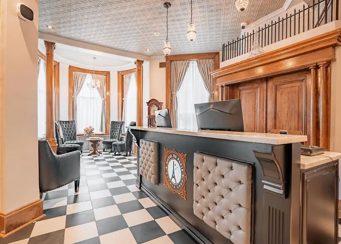 Hotel De Paris
