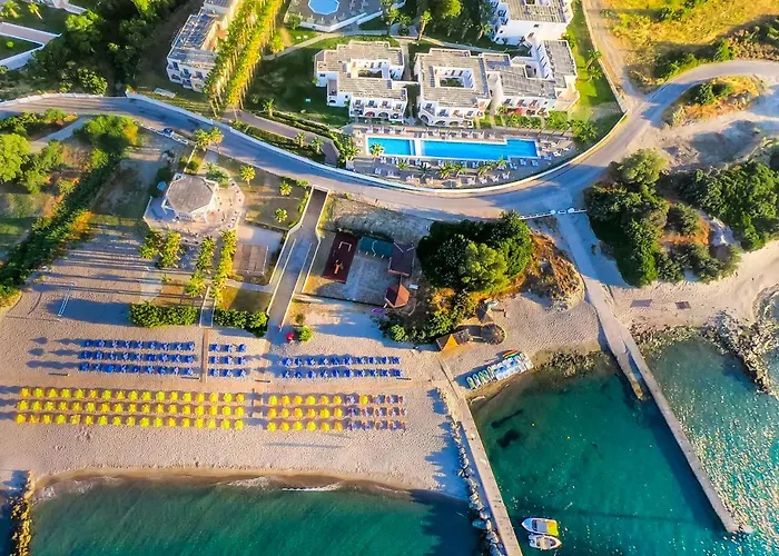 Porto Bello Beach Hotel