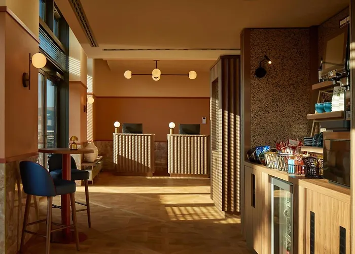 Adina Apartment