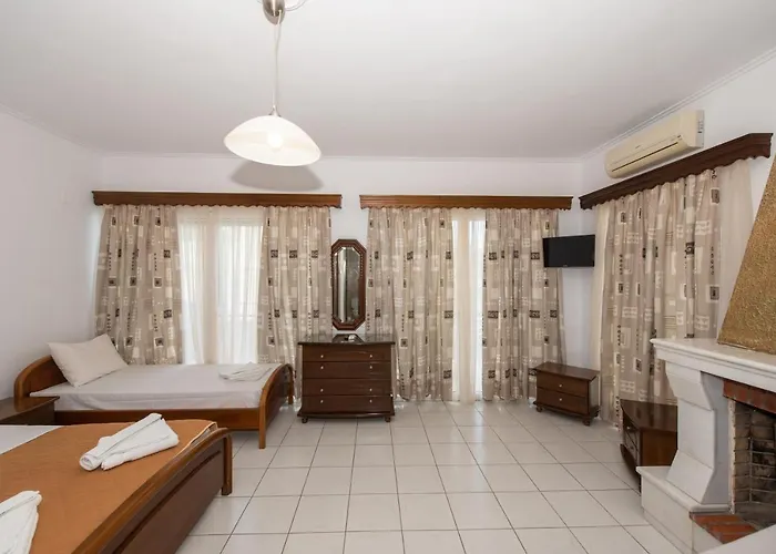 Hotel Villa Basil Tsilivi 