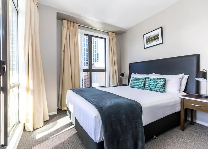 Quest On Queen Serviced Apartments
