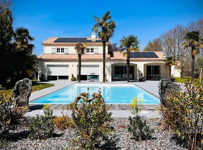 La Maison Cachee-Ba