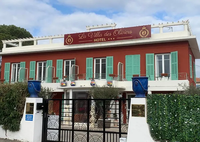 La Villa des Oliviers HOTEL DE CHARME
