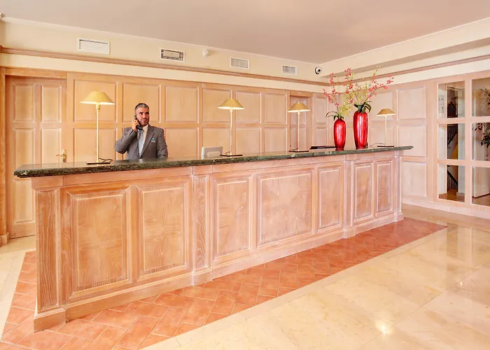 Grupotel Macarella Suites & Spa Son Xoriguer