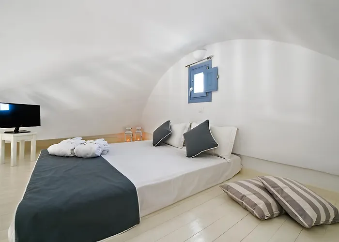 Apanemo Hotel&Suites