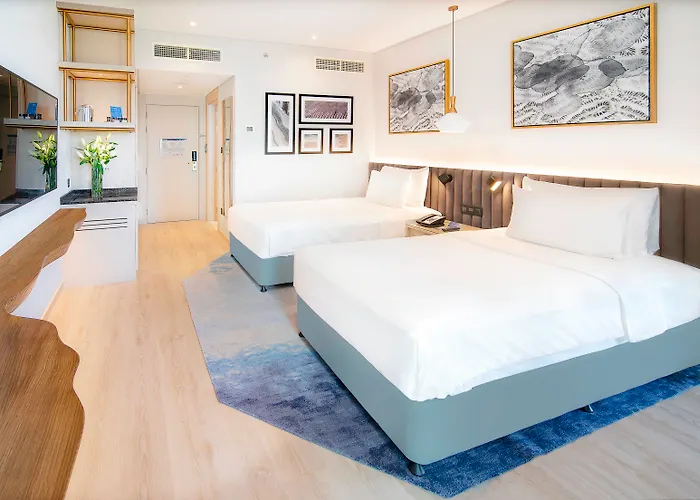 Radisson Blu Hotel & Resort, Abu Dhabi Corniche