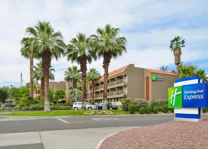 Holiday Inn Express Palm Desert By Ihg