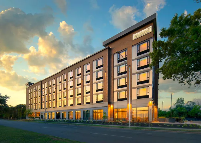 Holiday Inn Express - Boston Logan Airport - Revere By Ihg