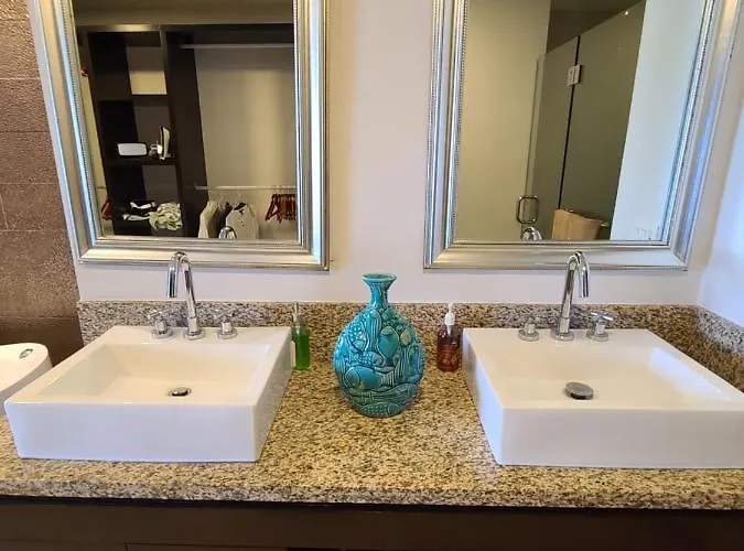 Peninsula Condominiums, Hotel Zone, Pv Puerto Vallarta
