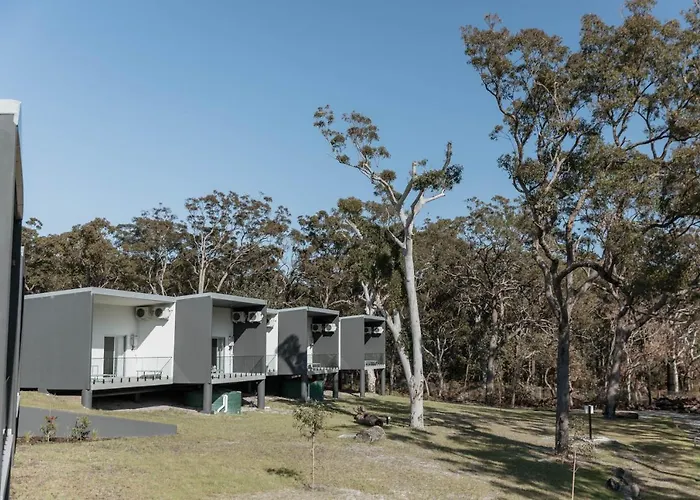 Beach & Bay Stay Motel