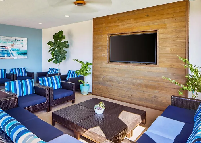 Courtyard By Marriott St. Petersburg Clearwater/Madeira Beach