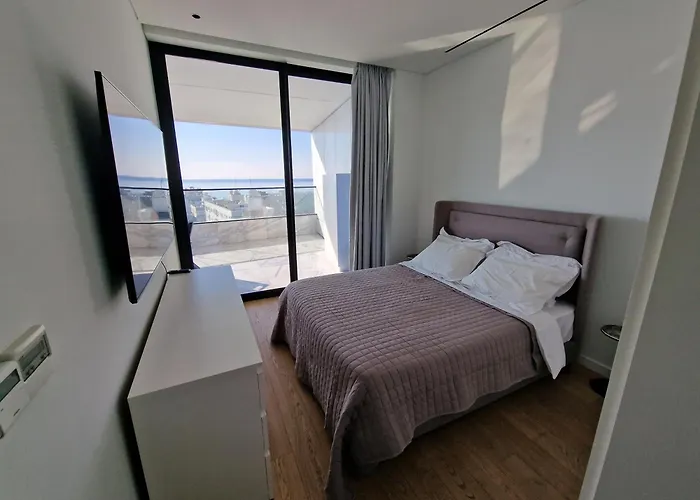 Icon - Private Holiday Apartments Limassol