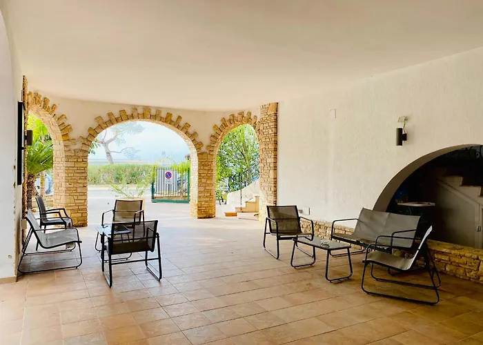 Villa GAUDÌ Sant Isidoro 