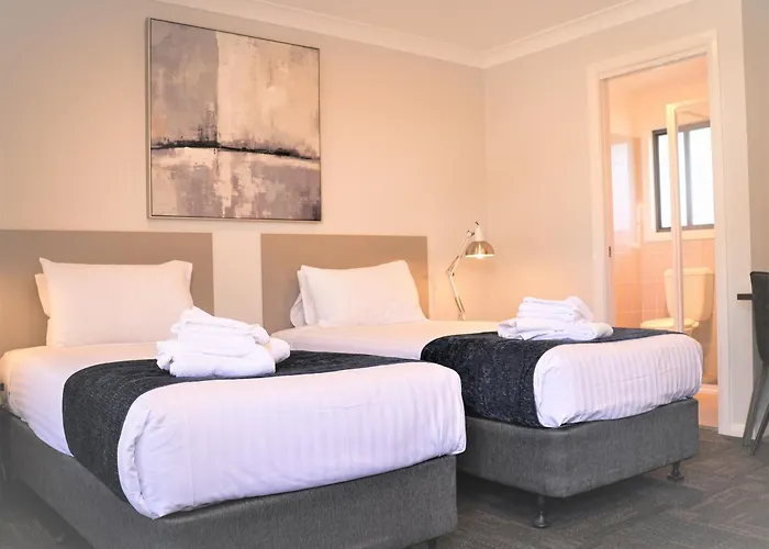 Eastend Studio Apartments