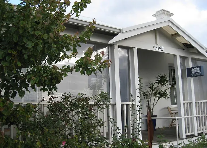 Three Chimneys Bed And Breakfast Boutique Guest House