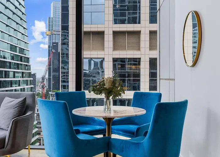 Collins House Apartments By Cllix