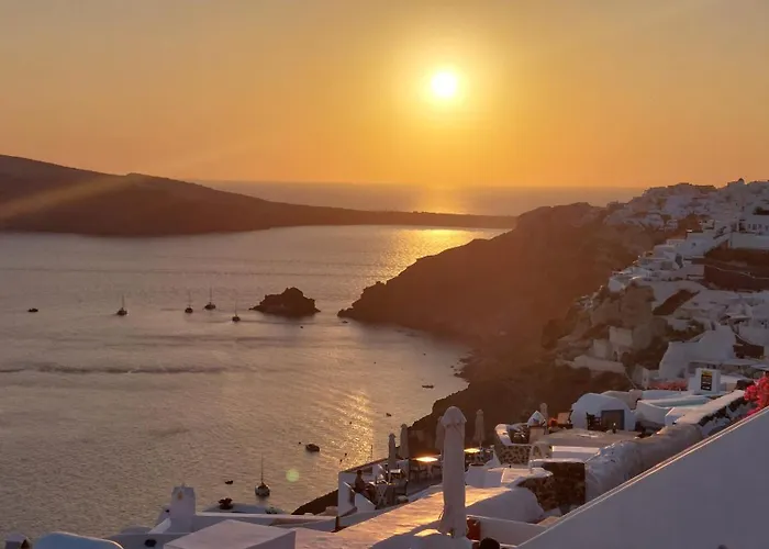 Olympic Villas Oia 