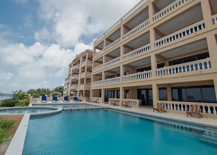 Hol Chan Reef Resort & Villas