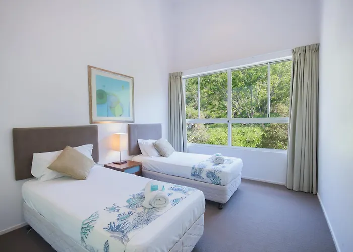Azure Sea Whitsunday Resort