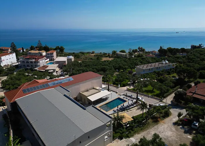 Remezzo Studios&Apartments Amoudi