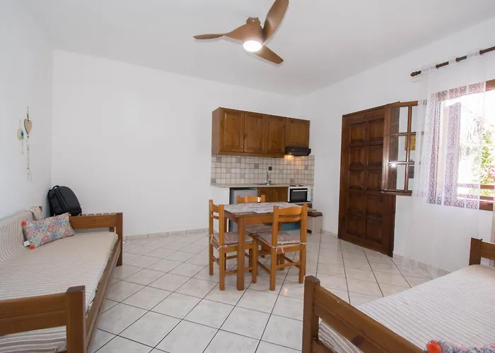 Rena Apartments Gouves 