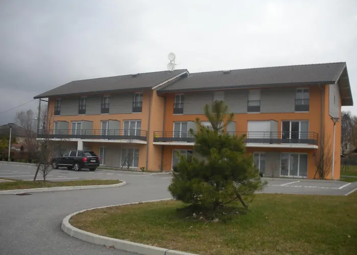 Residhome Geneve Prevessin Le Carre D'Or
