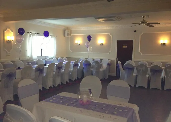 The Waverley Hotel