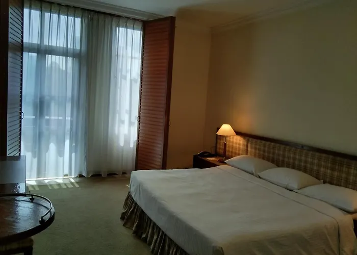 Maple Suite