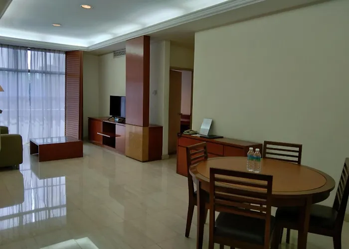 Maple Suite
