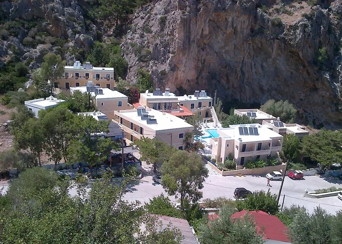 Kyra Panagia Hotel