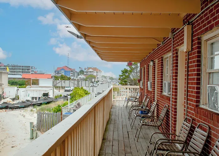 Oceanic Motel