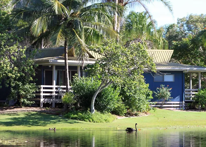 Sanctuary Lakes Fauna Retreat Urangan