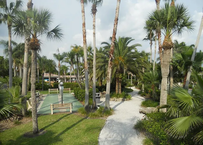 The Capri At Siesta