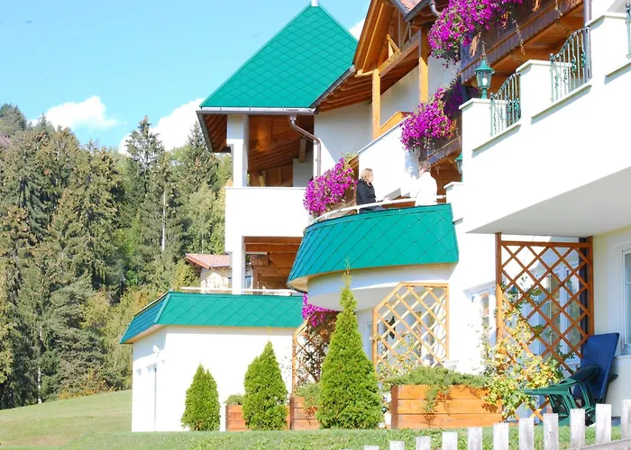 Residence Rossboden mit Hallenbad Voran